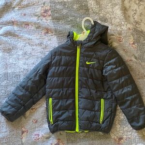 Nike 4 toddler jacket